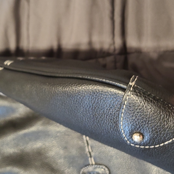 Tod's leather shoulder bag - Picture 7 of 8